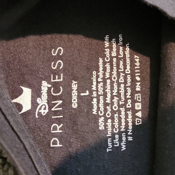 DISNEY PRINCESS T shirt - Picture 2 of 3